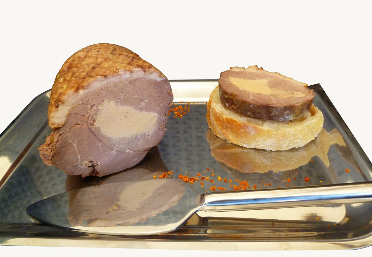 Magret de canard fourre au foie gras